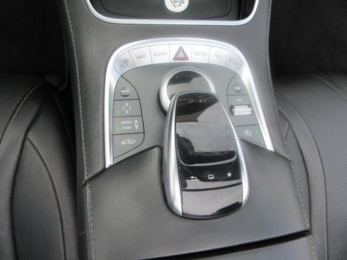 Used 2017 Mercedes-Benz S 550 Cabriolet image 36