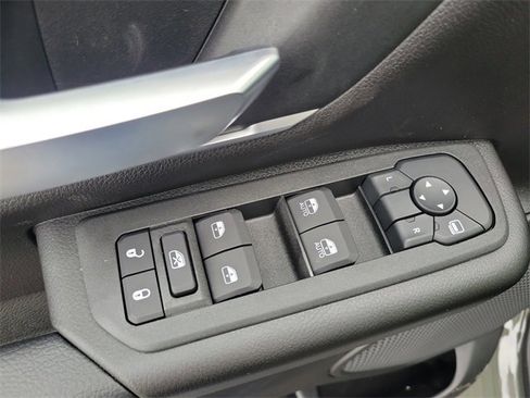 New 2026 RAM 1500 4x4 Crew Cab image 20