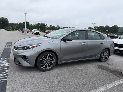 Used 2022 Kia Forte GT-Line w/ GT-Line Premium Package FWD image 10