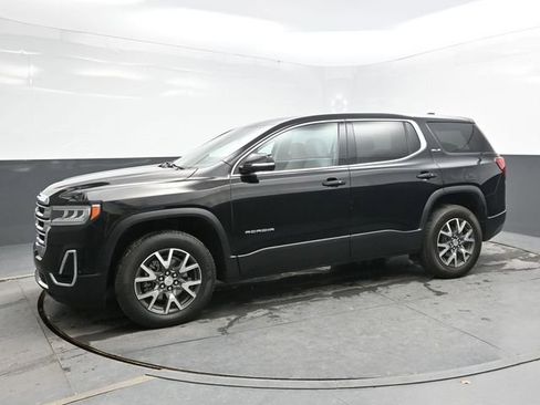 Used 2022 GMC Acadia SLE w/ LPO, Floor Liner Package AWD/4WD image 3