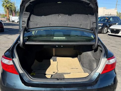 Used 2016 Toyota Camry LE image 19