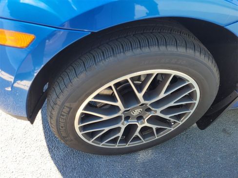 Used 2018 Porsche Macan image 4