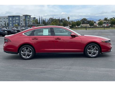 Certified 2023 Honda Accord EX image 7