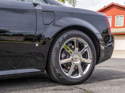 Used 2006 Cadillac XLR image 78