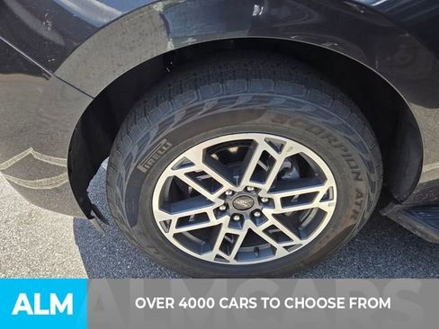 Used 2025 Ford Expedition Active AWD/4WD image 2