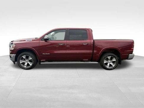 Used 2019 RAM 1500 Laramie AWD/4WD image 12