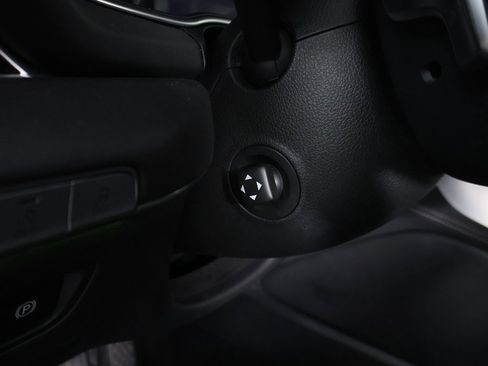 Used 2024 Genesis GV80 2.5T image 36