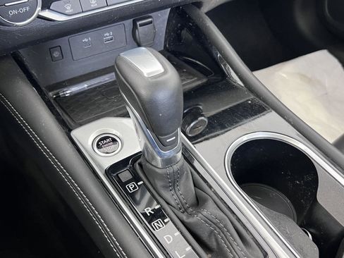 Used 2023 Nissan Altima 2.5 SL AWD/4WD image 9