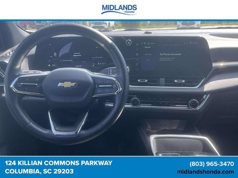 Used 2025 Chevrolet Equinox LT FWD image 11
