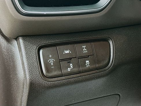 Used 2020 Hyundai Santa Fe SEL image 10