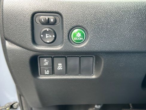 Used 2022 Honda Pilot TrailSport image 20