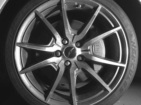 Used 2025 Genesis G70 2.5T image 12