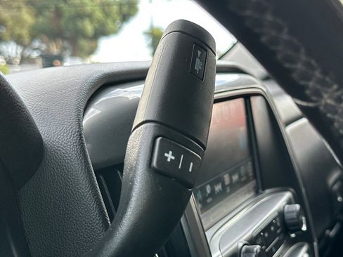 Used 2018 Chevrolet Silverado 1500 LT w/ LT Eassist Package image 31