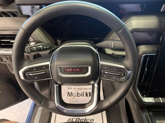 Used 2025 GMC Yukon Elevation AWD/4WD image 18