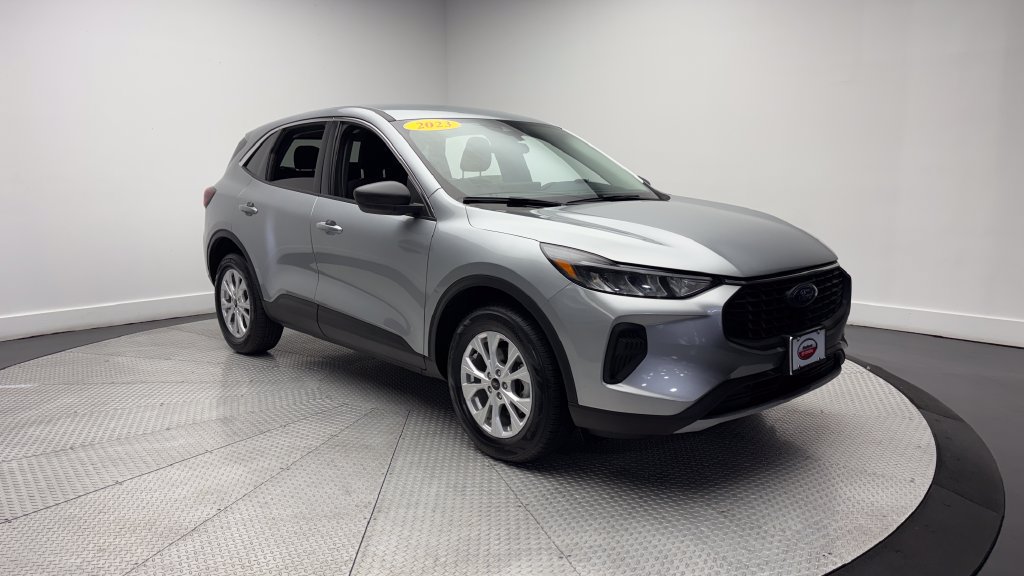 Used 2023 Ford Escape Active w/ Tech Pack #1 AWD/4WD image 40