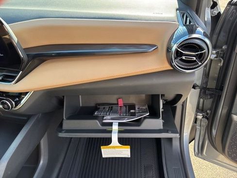 New 2026 Chevrolet Equinox ACTIV w/ Convenience Package III AWD/4WD image 43