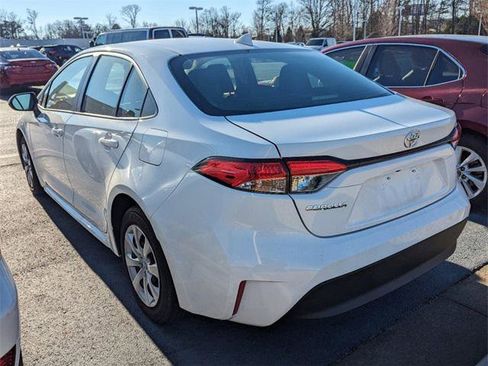 Certified 2023 Toyota Corolla LE image 4