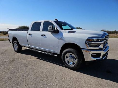 New 2026 RAM 2500 Tradesman image 39