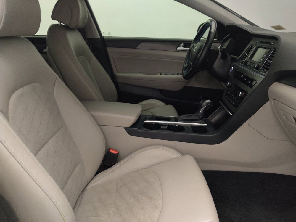 Used 2015 Hyundai Sonata Sport w/ Option Group 03 FWD image 21