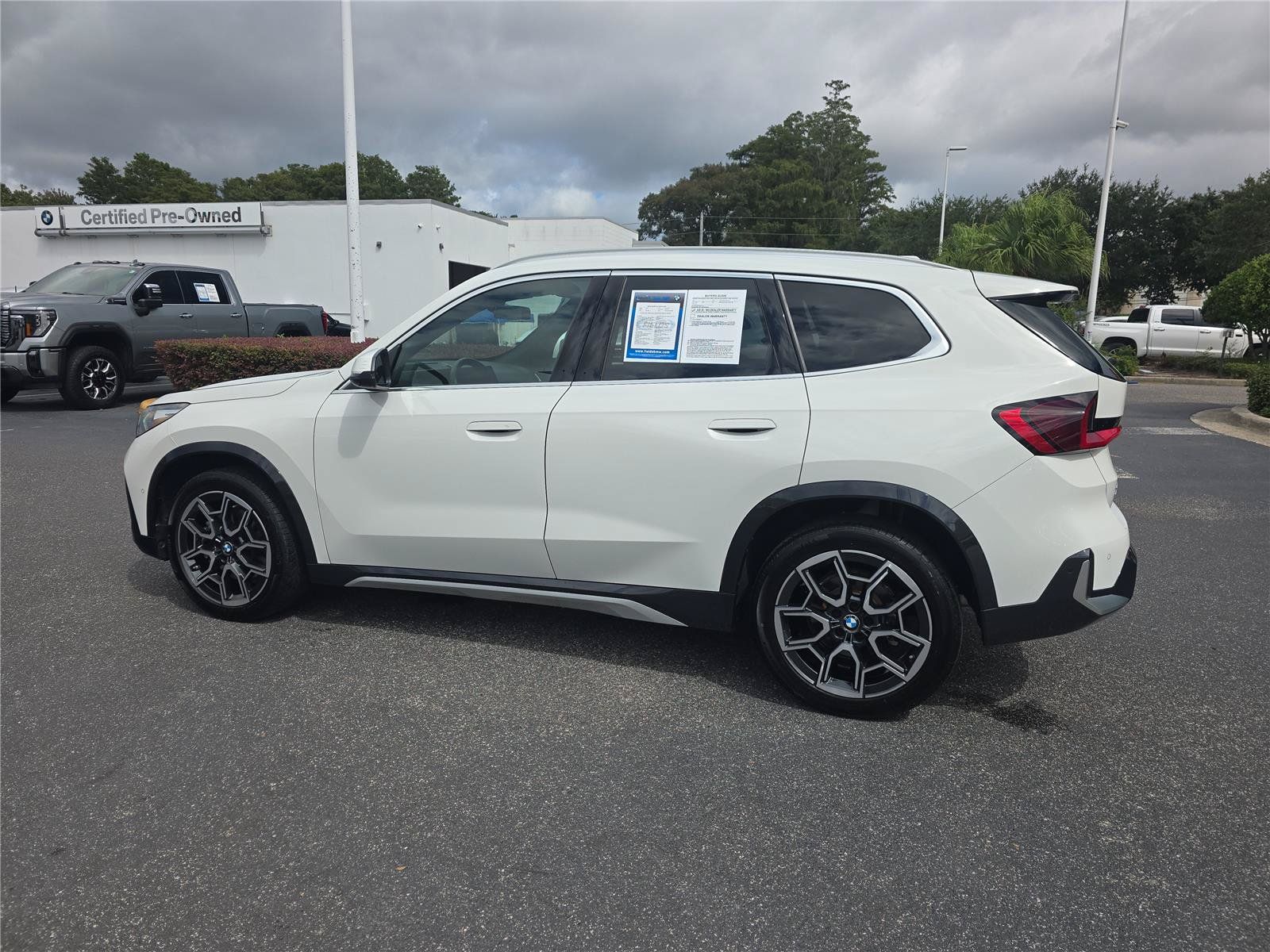 Certified 2026 BMW X1 xDrive28i w/ Technology Package AWD/4WD image 5