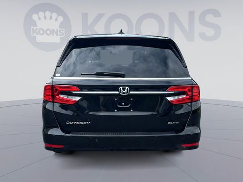 Used 2022 Honda Odyssey Elite image 5