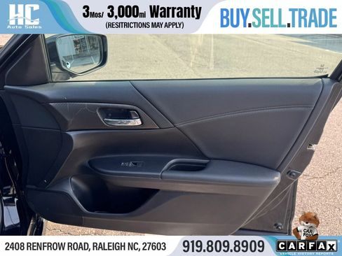 Used 2017 Honda Accord Sport image 21