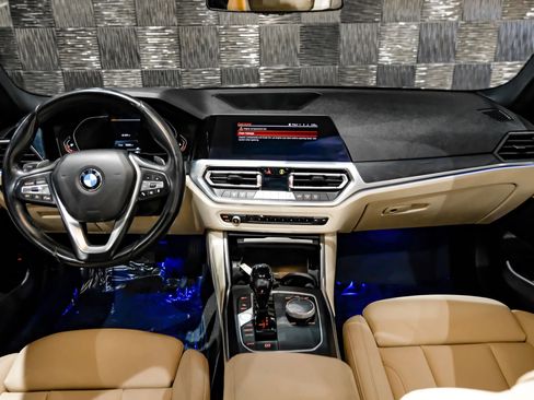Used 2021 BMW 330i Sedan w/ Driving Assistance Package image 16