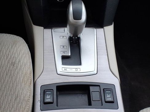 Used 2012 Subaru Outback 2.5i Premium image 7