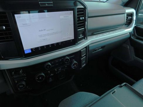 New 2026 Ford F250 XLT w/ XLT Premium Package image 25