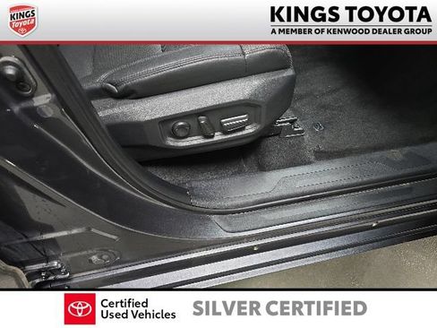 Certified 2022 Toyota Tundra Limited w/ Power Package AWD/4WD image 7