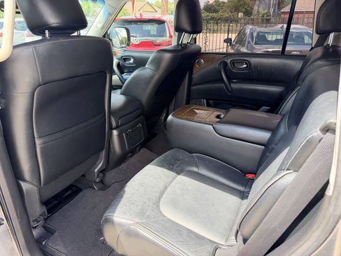 Used 2015 INFINITI QX80 2WD w/ 22" Wheel Package image 16