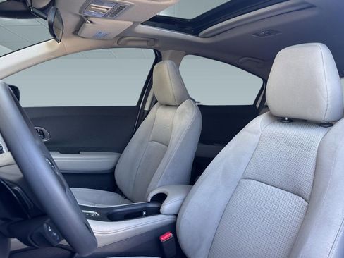 Used 2022 Honda HR-V EX image 5