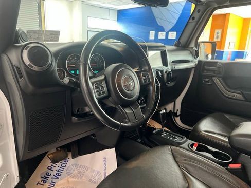 Used 2014 Jeep Wrangler Unlimited Sport w/ Quick Order Package 24S AWD/4WD image 18