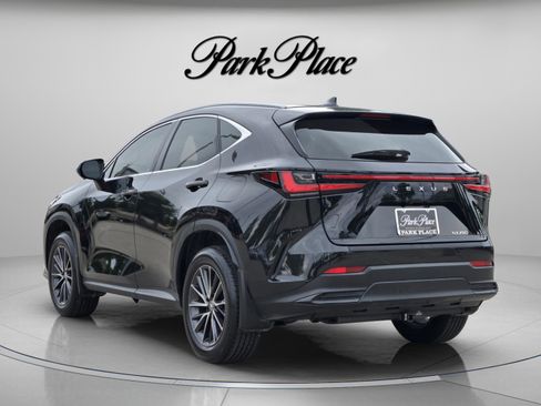 Used 2024 Lexus NX 250 FWD w/ Towing Package (2000 Lbs) image 3