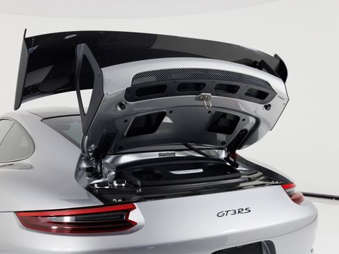 Used 2019 Porsche 911 GT3 RS RWD image 46