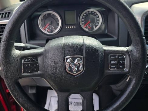 Used 2016 RAM 1500 Classic SLT AWD/4WD image 14