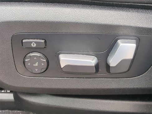 Used 2022 BMW X5 xDrive45e w/ Premium Package image 22