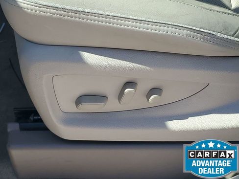 Used 2018 GMC Yukon Denali w/ Denali Ultimate Package image 30