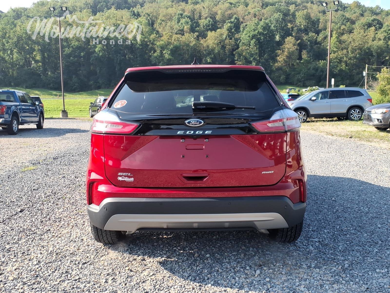 Used 2024 Ford Edge SEL w/ Convenience Package AWD/4WD image 6