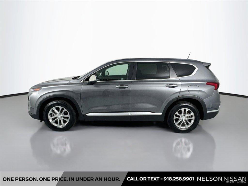 Used 2019 Hyundai Santa Fe SE FWD image 8