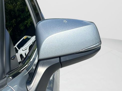 Used 2023 Toyota Highlander LE FWD image 27