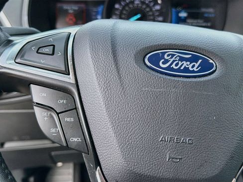 Certified 2024 Ford Edge SEL w/ Convenience Package AWD/4WD image 12