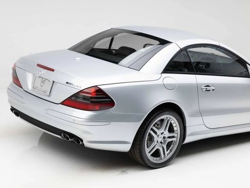 Used 2006 Mercedes-Benz SL 65 AMG image 28
