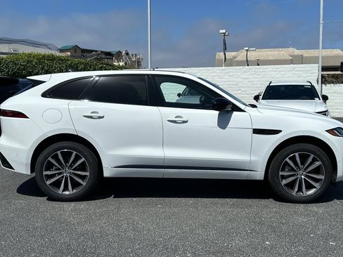 New 2026 Jaguar F-PACE R-Dynamic S image 6