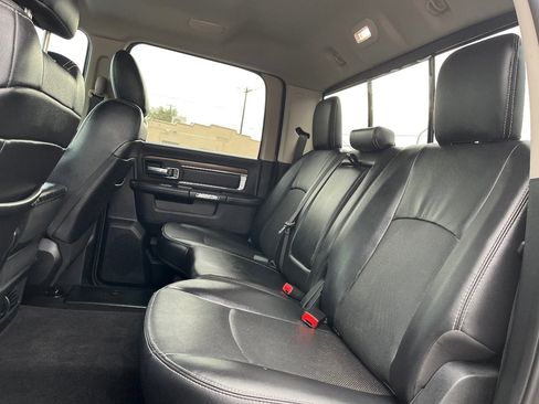 Used 2017 RAM 1500 Laramie image 28