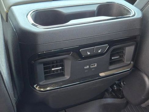 Used 2023 Chevrolet Silverado 1500 ZR2 w/ Technology Package image 17