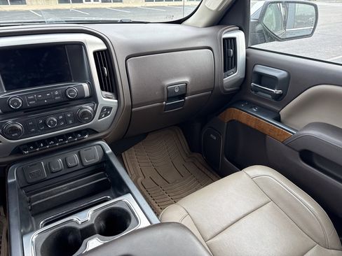 Used 2018 GMC Sierra 1500 SLT image 18