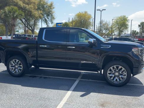 Used 2024 GMC Sierra 1500 Denali w/ Denali Reserve Package image 10
