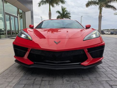 Used 2021 Chevrolet Corvette Stingray Premium Conv w/ Z51 Performance Package image 9