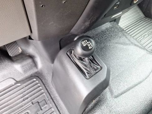 Used 2018 Ford F350 XL w/ Power Equipment Group AWD/4WD image 16